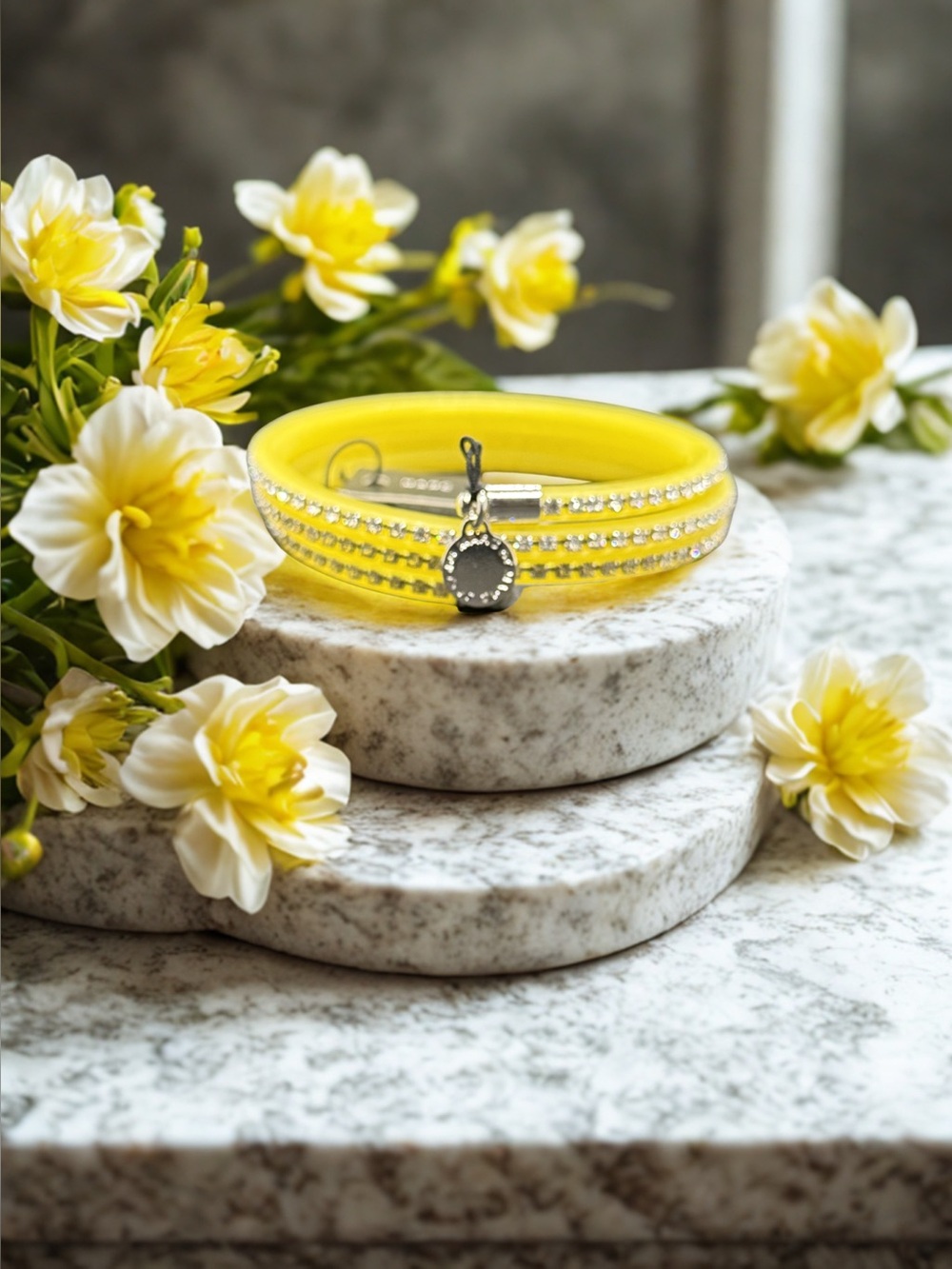 💛MARC BY MARC JACOBS💛Safety Yellow Slinky Bracelet w/ Rhinestones/NWT